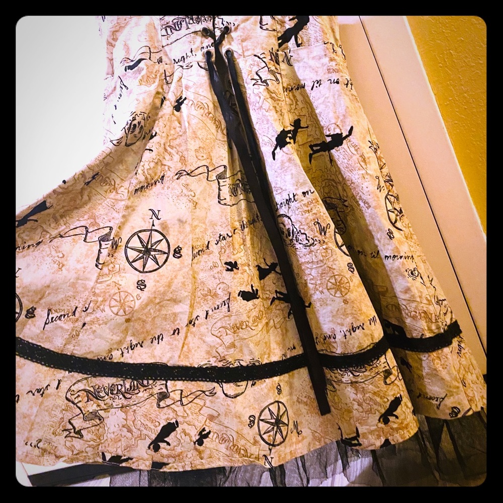 Short Texas halter dress